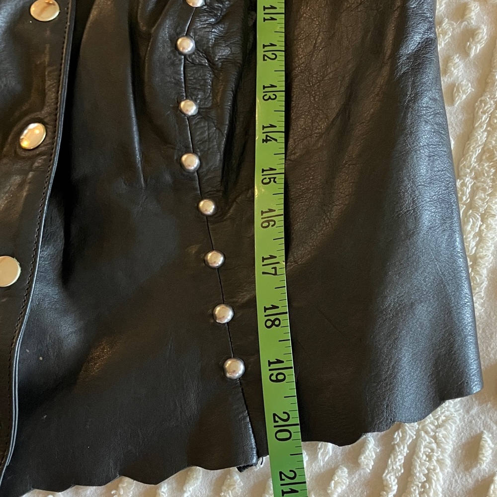 Sexy  Black Leather Vest with Silver Accents - Picture 10 of 11